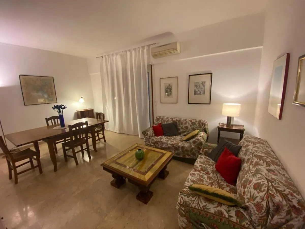 Desy Vatican House Roma