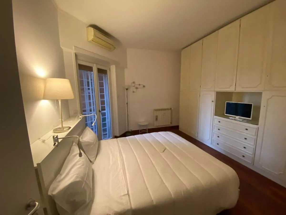 Desy Vatican House Rome Italy