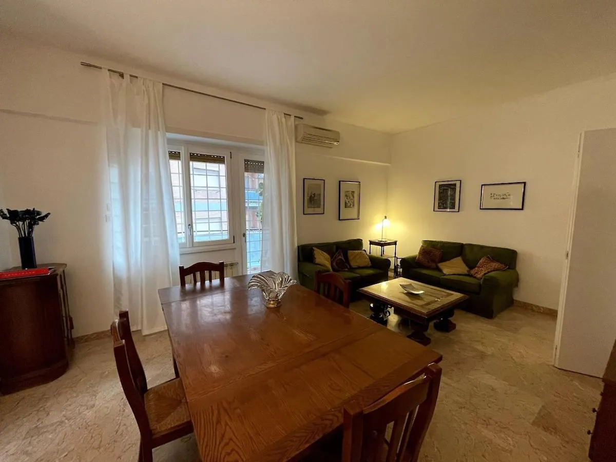 Desy Vatican House Rome Apartment